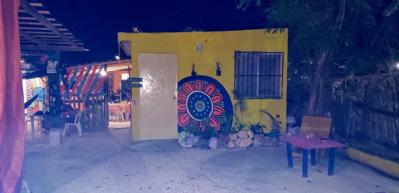 Hostal Y Camping Las G Bacalar Εξωτερικό φωτογραφία